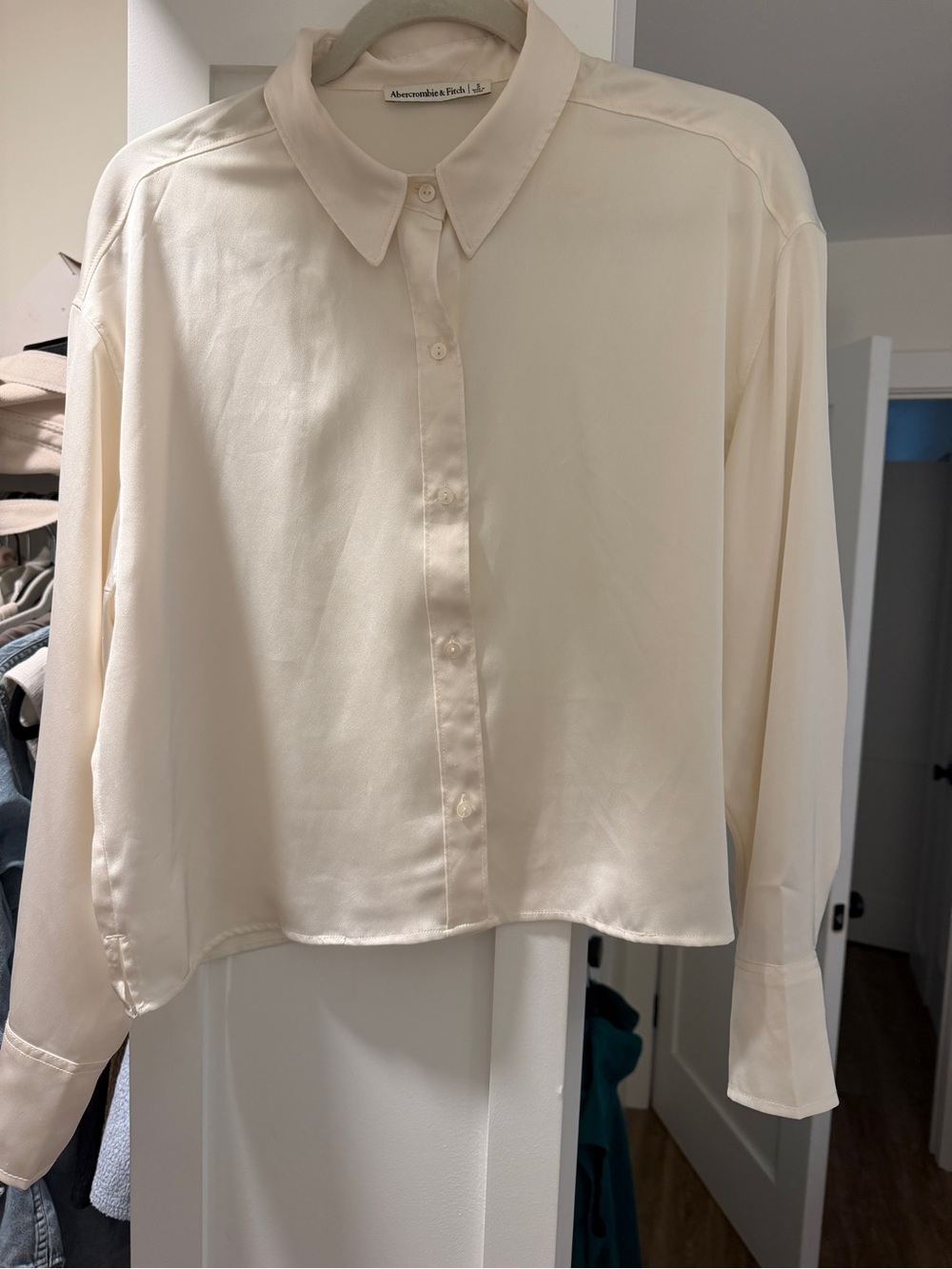 Abercrombie & Fitch Cream Satin Button-Front Blouse